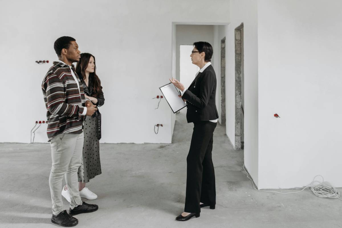 Common Mistakes to Avoid When Buying a Home