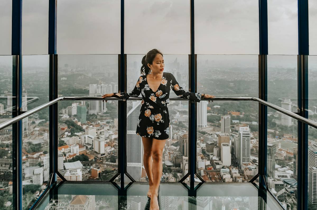 The Art of Mixing High Fashion with High Street