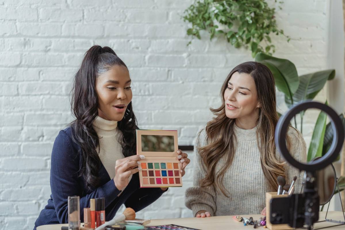The Influence of Social Media on Fashion Trends
