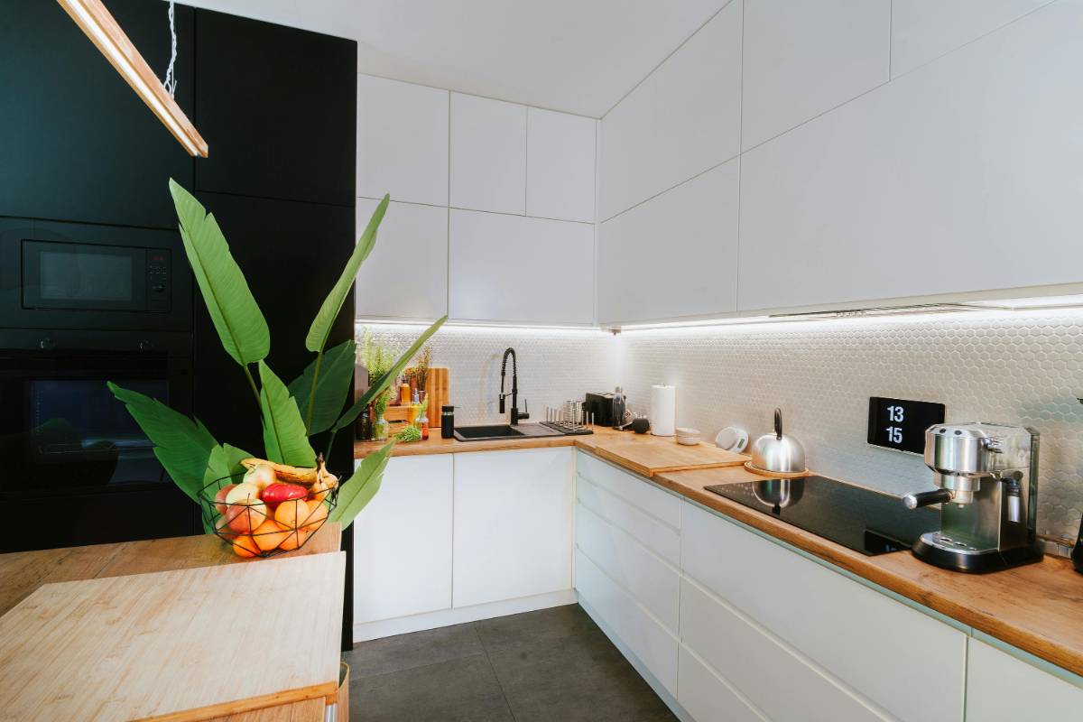 Redefining Luxury Living: Smart Homes of Tomorrow